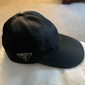Prada baseball hat men size M. New without tags